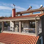 Valley Premium House