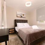 Valley Premium House Apartamento *